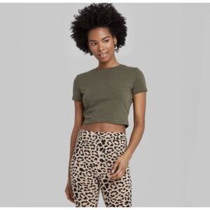 Wild Fable Olive Green Cropped Crewneck Short Sleeve T-Shirt S